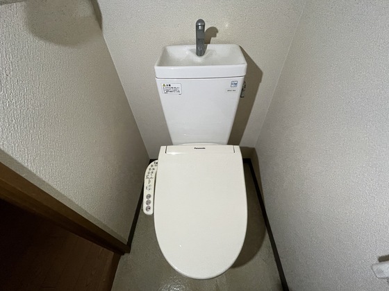 トイレ　※別部屋の写真です