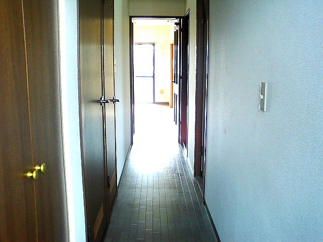 玄関　大きなシューズボックス完備※別部屋参考