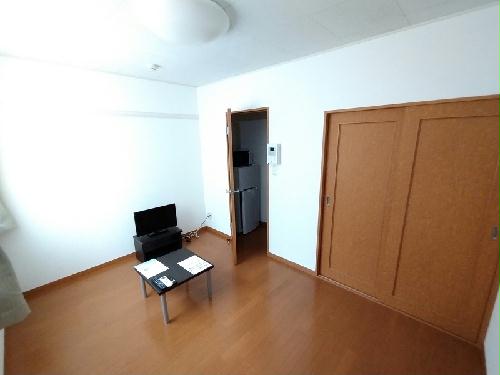 居室・リビング　仕様・設備は現況と異なる場合があります。現況優先。