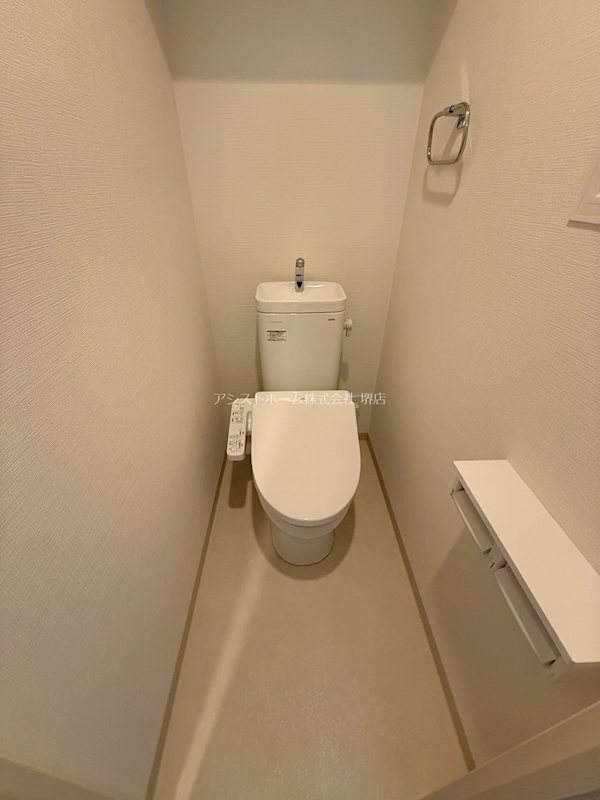 トイレ　ウォッシュレット付き