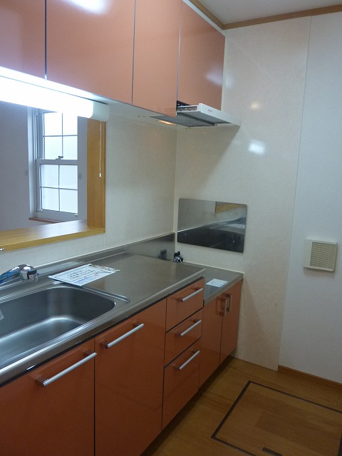 キッチン　対面（カウンター）キッチン・ガスコンロ（２口）対応