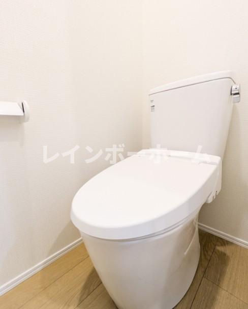 トイレ　コンパクトで使いやすいトイレです