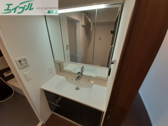 洗面設備　同タイプの画像です