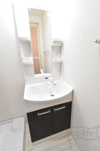 洗面設備　同仕様