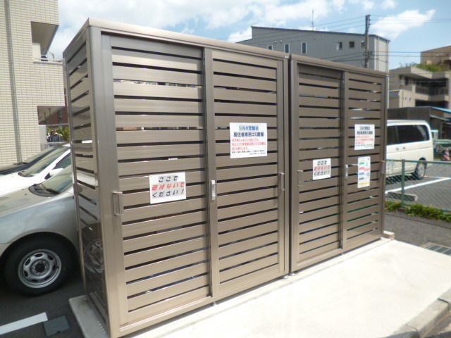 その他　★入居者専用ゴミ置場★