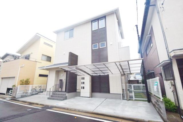 建物外観　★おしゃれな外観★