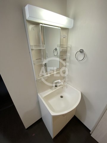 洗面設備　ネクスプロス天六　独立洗面台