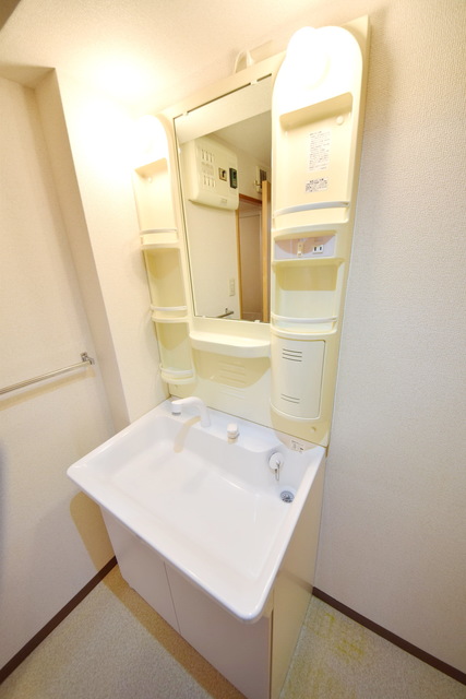 洗面設備　～さてさて歯磨き～