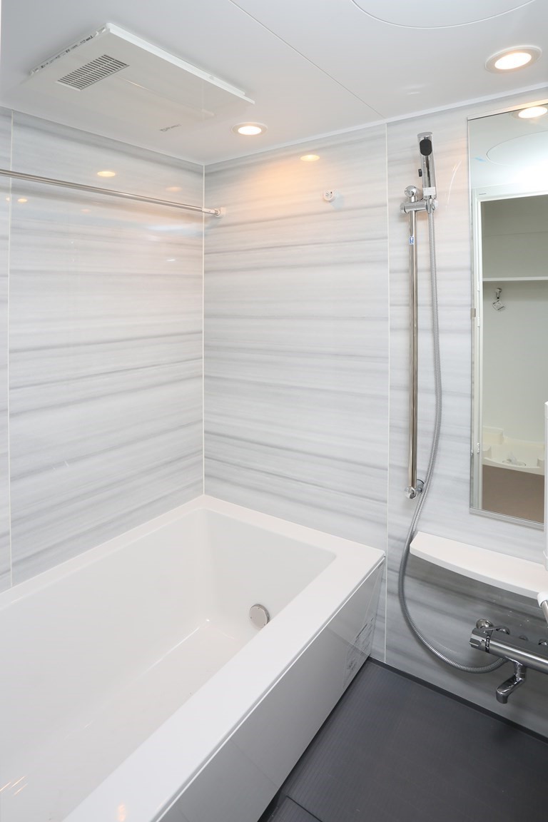 バス・シャワールーム　日々の暮らしに欠かせないお風呂です