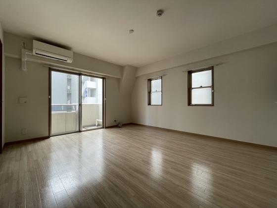 居室・リビング　※別号室の写真使用