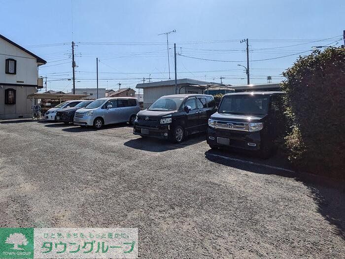 駐車場　駐車場