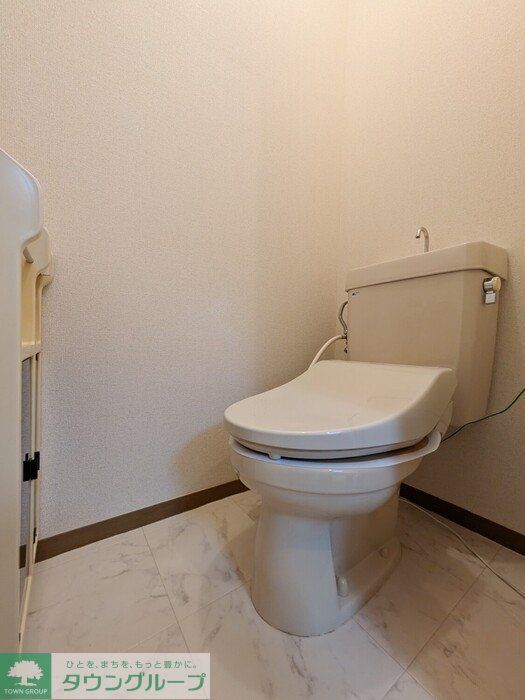 トイレ　トイレ