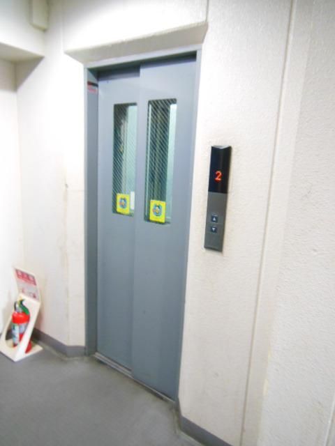 その他共有部分　★上り下りラクラクエレベーター付き★