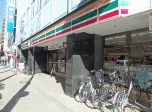 コンビニ　セブンイレブン 大阪南船場1丁目店（コンビニ）まで399m