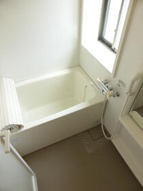 バス・シャワールーム　バス※別部屋参考写真