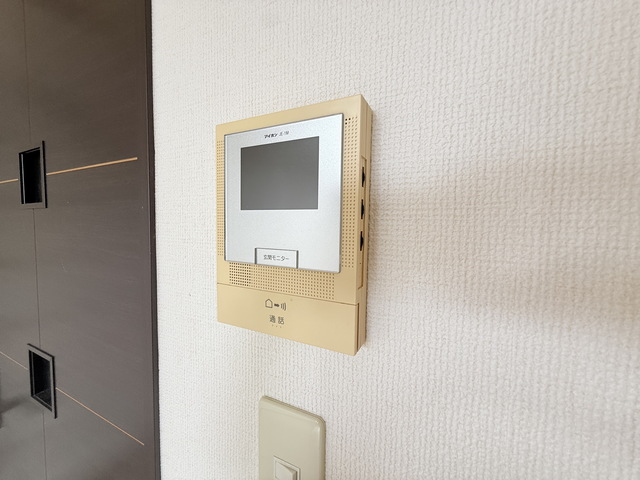 セキュリティ　～はーいどなた～