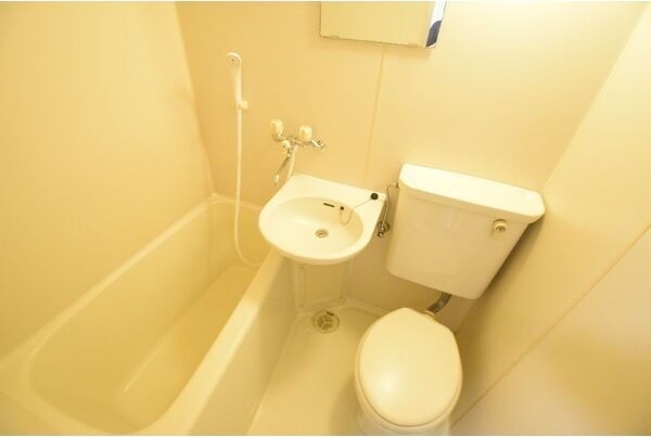 バス・シャワールーム　★☆他社掲載も内見や契約可能！相見積もり大歓迎☆★