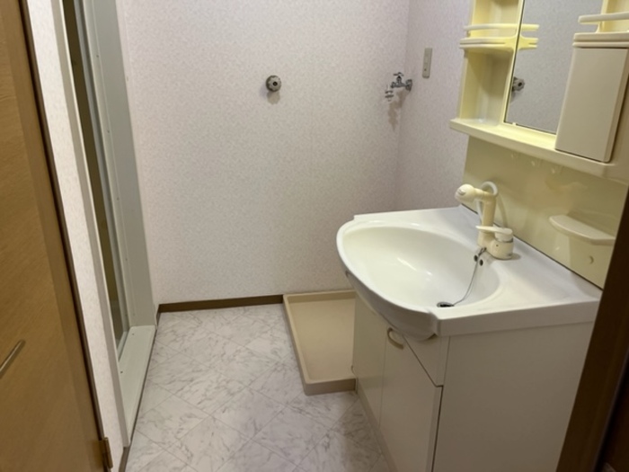 洗面設備　脱衣所、洗濯機置き場