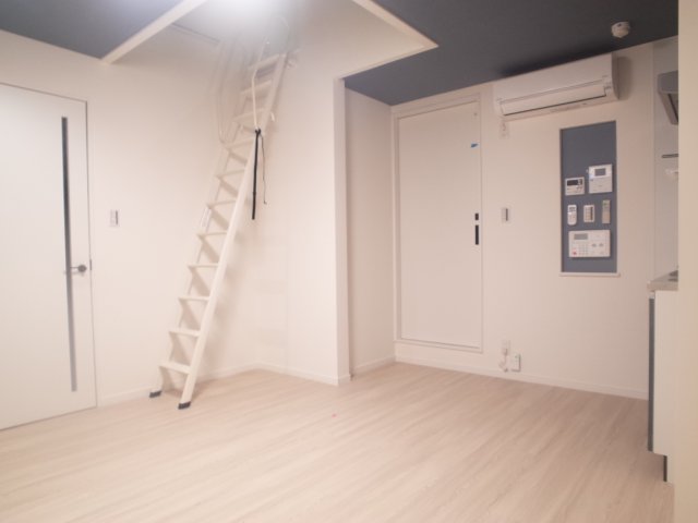 居室・リビング　リビング