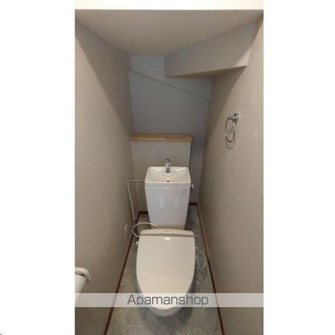 ＪＲ仙山線 北山駅 徒歩13分 2階建 築43年のトイレ写真