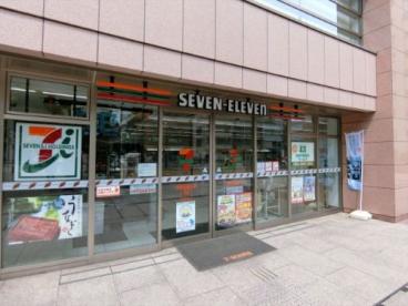 コンビニ　セブンイレブン 7FS帝京平成大学池袋キャンパ店（コンビニ）まで274m