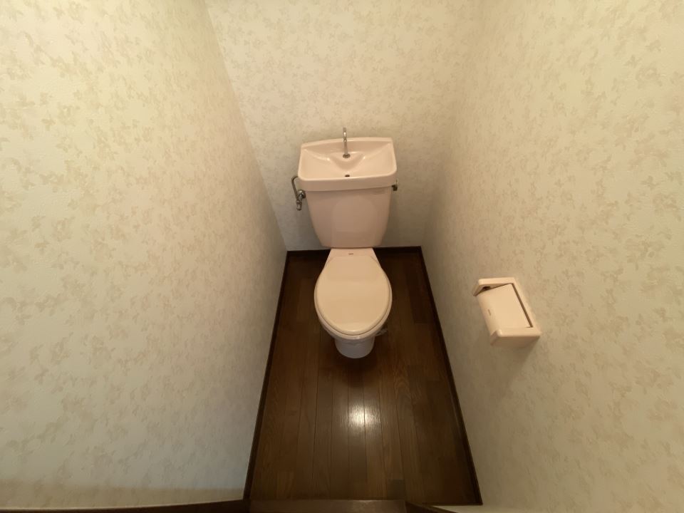 トイレ　洋式トイレです