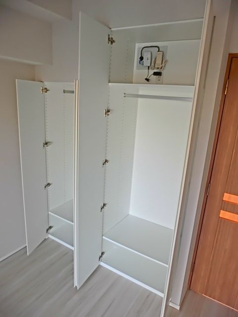 収納　★たっぷり収納クローゼット★
