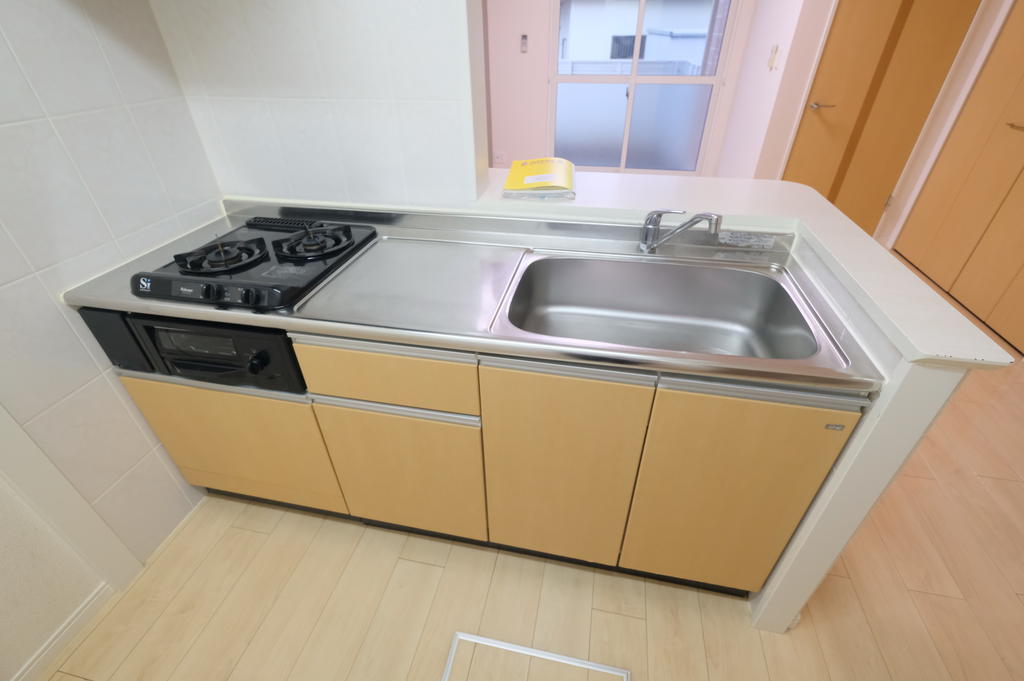 キッチン　写真は別室です