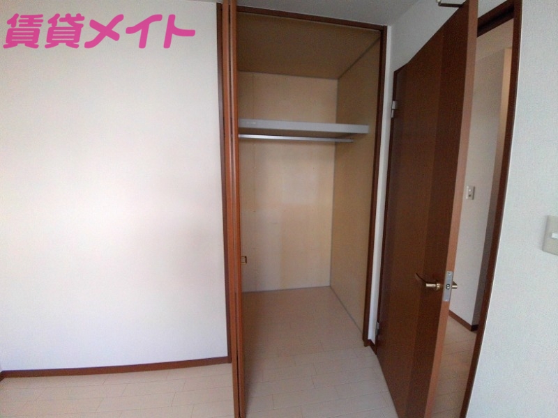 収納　別部屋参考写真です