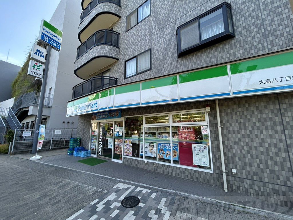 コンビニ　ファミリーマート 大島八丁目店（コンビニ）まで2630m