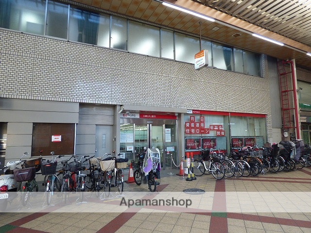 銀行　（株）三菱ＵＦＪ銀行／東大阪支店（銀行）まで307m