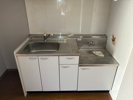 キッチン　※別部屋の写真です