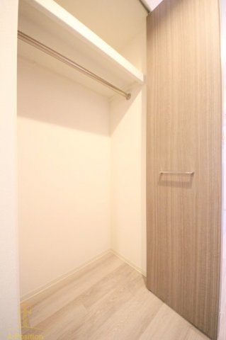収納　グランカリテ九条南