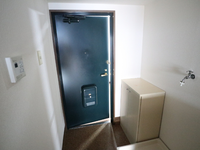 玄関　別部屋参考写真