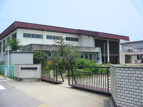 その他　立成小学校（その他）まで560m
