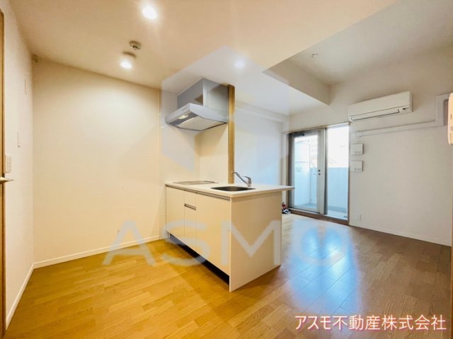 居室・リビング　同マンション別部屋　参考写真