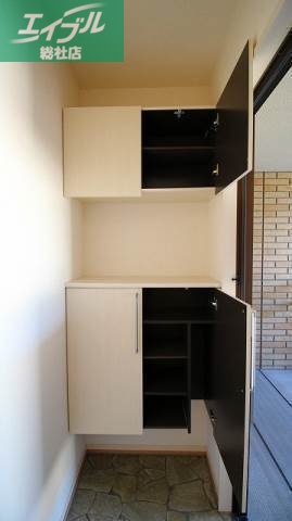 玄関　同タイプの部屋の画像です