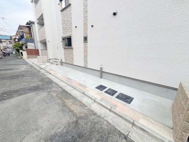 駐車場　敷地内には入居者専用の駐輪スペースもあります。