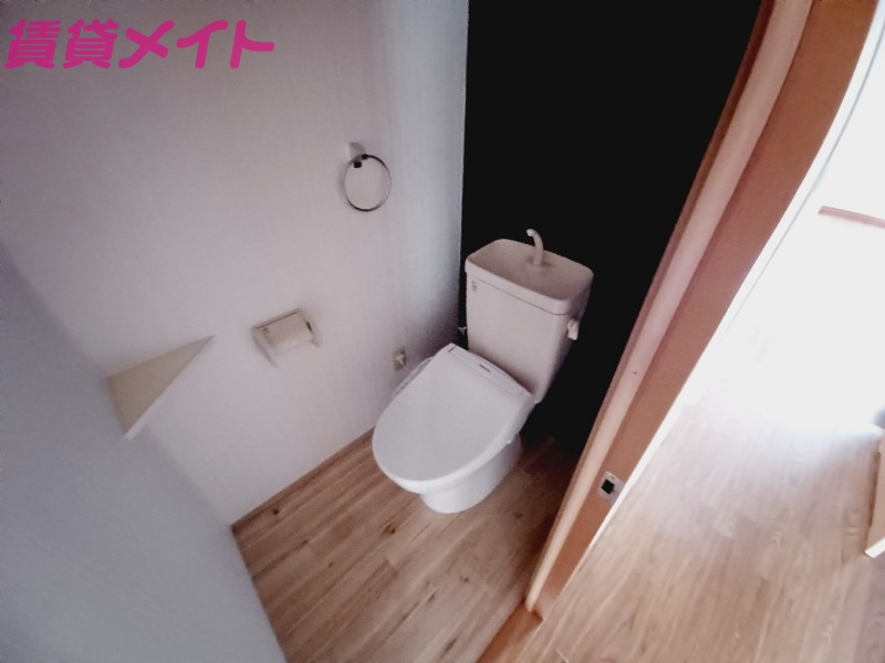 トイレ　別部屋画像参考
