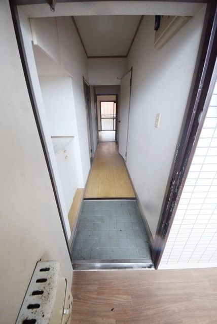 玄関　★お問合せはタウンハウジング調布店まで★