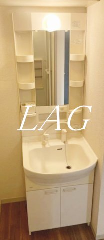 洗面設備　独立洗面台です。