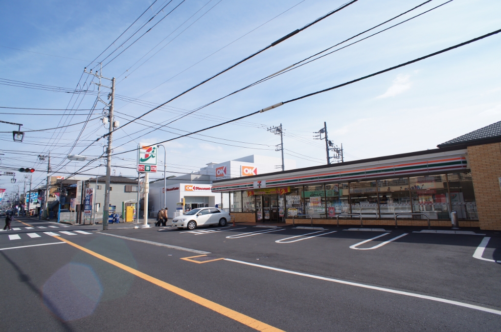 コンビニ　セブンイレブン　日吉本町4丁目（コンビニ）まで214m