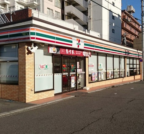 コンビニ　セブンイレブン 横浜帷子町2丁目店（コンビニ）まで232m