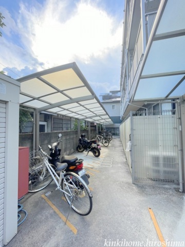 その他　写真は別のお部屋です。