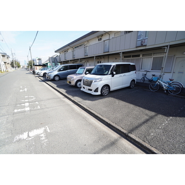 駐車場　駐車場は１台付きです♪