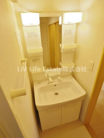 洗面設備　同仕様写真