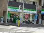 コンビニ　ファミリーマート淀川区役所前店（コンビニ）まで180m
