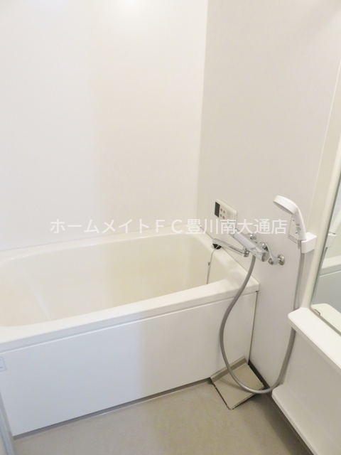バス・シャワールーム　同型別部屋写真