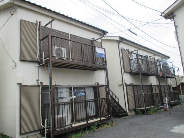 エントランス　★お部屋探しはタウンハウジング高幡不動店まで★