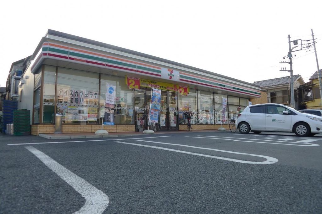 コンビニ　セブンイレブン足立辰沼東店（コンビニ）まで130m